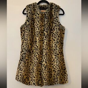 Sherry Cassin New York Faux Fur Leopard Print Long Vest size M